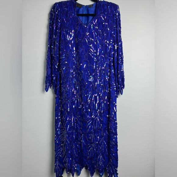 Mark & John by SAM Vintage Blue beaded/sequin zigzag pattern hem Silk midi dress - Picture 1 of 11